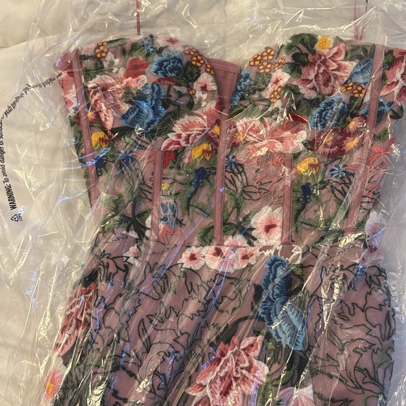 Dress the population Floral Corset midi Dress - Picture 8 of 10